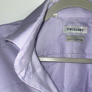 Beautiful pattern button down shirt